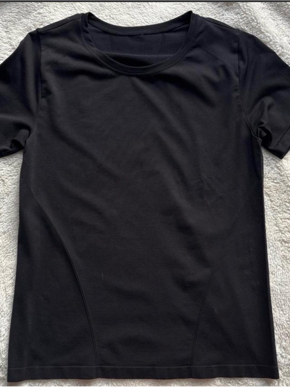 Fabletics women’s tshirt